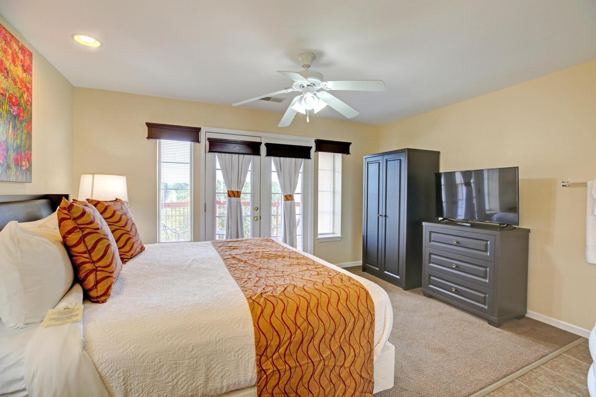 Grand Crowne Resort By Capital Vacations Branson Room photo