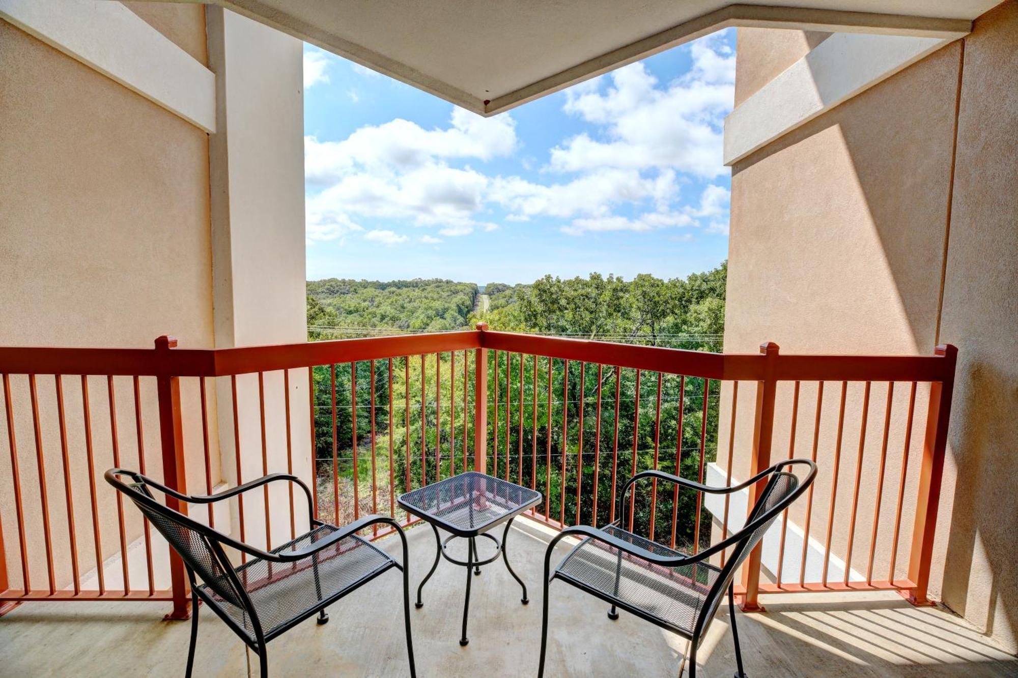 Grand Crowne Resort By Capital Vacations Branson Room photo